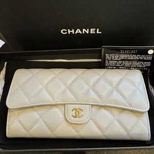 CHANEL Quilted Caviar Gray Long Wallet- like new
